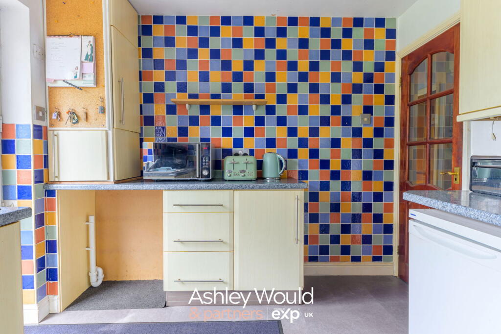 Additional image 10 of Barnford Crescent, Oldbury, B68 8PR