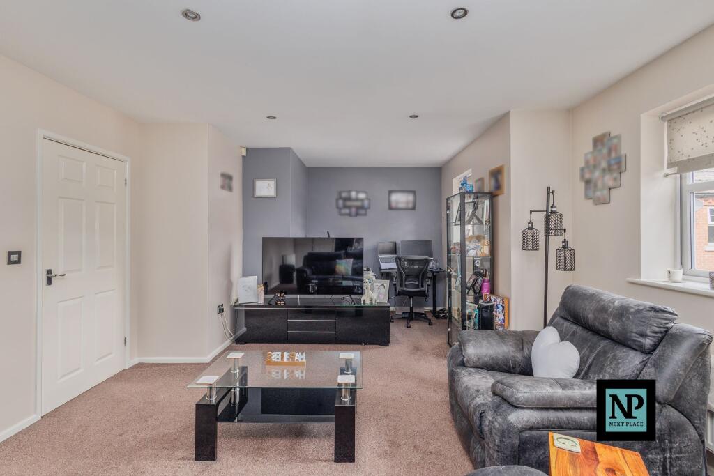 Additional image 3 of Paddock Close, Wilnecote, B77