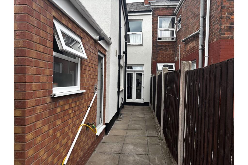 Additional image 26 of Monk Road, Birmingham, B8