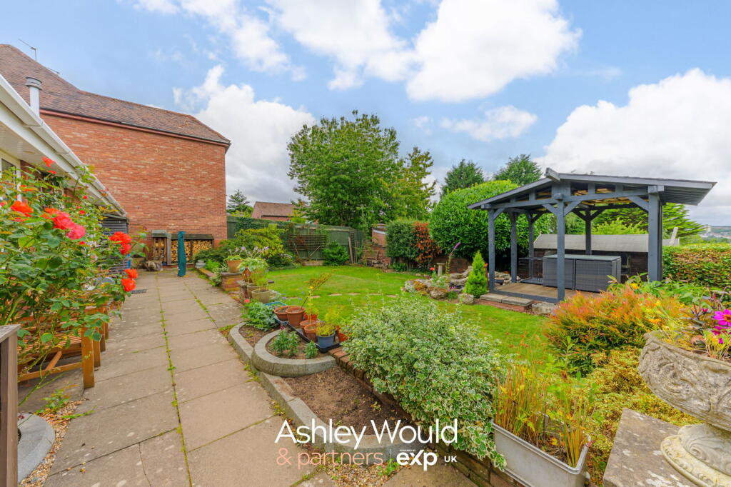 Additional image 25 of Barnford Crescent, Oldbury, B68 8PR