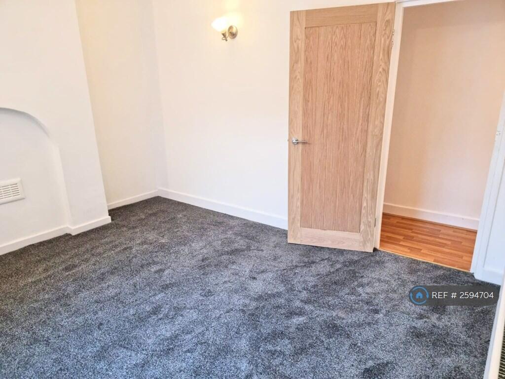 Additional image 10 of Vicarage Road, Smethwick, B67