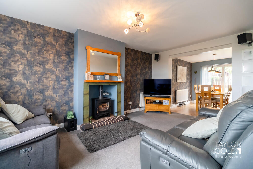 Additional image 4 of Watling Street, Hints