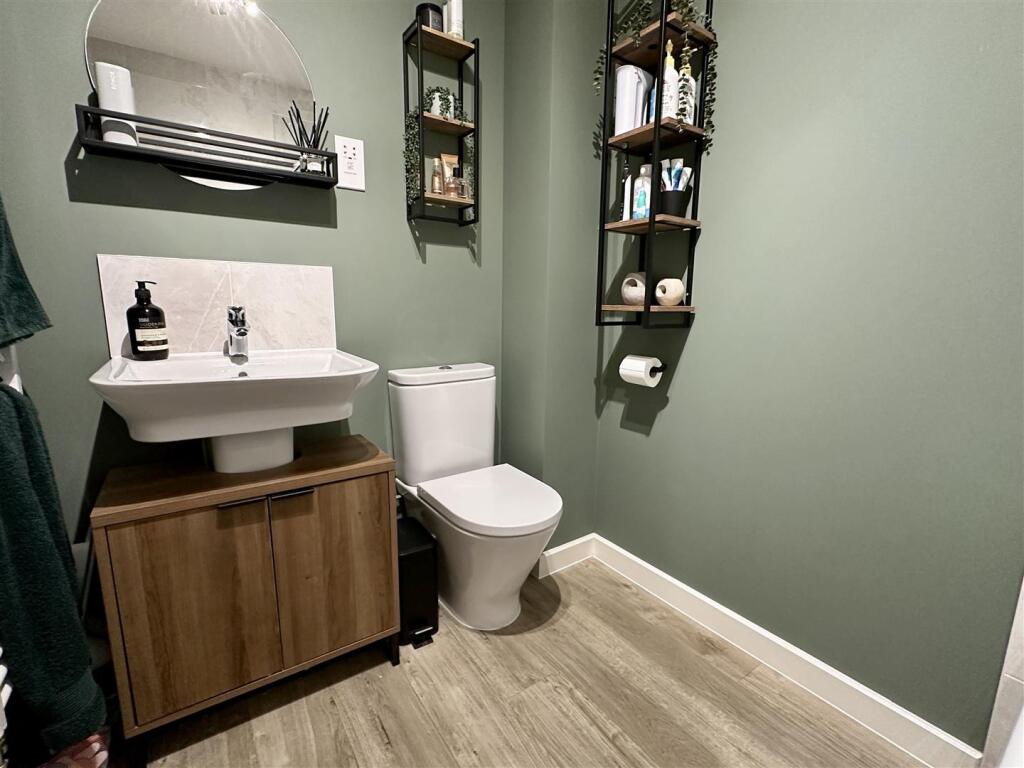 Additional image 18 of Mayors Drive, Alcester