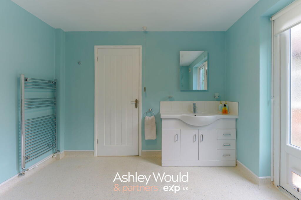 Additional image 11 of Meadowfield Road, Rednal, B45 9BY