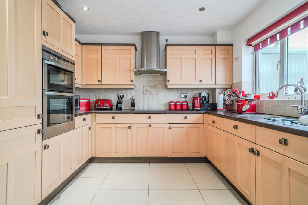 Additional image 8 of Coleshill Heath Road, Birmingham, B37 7JA