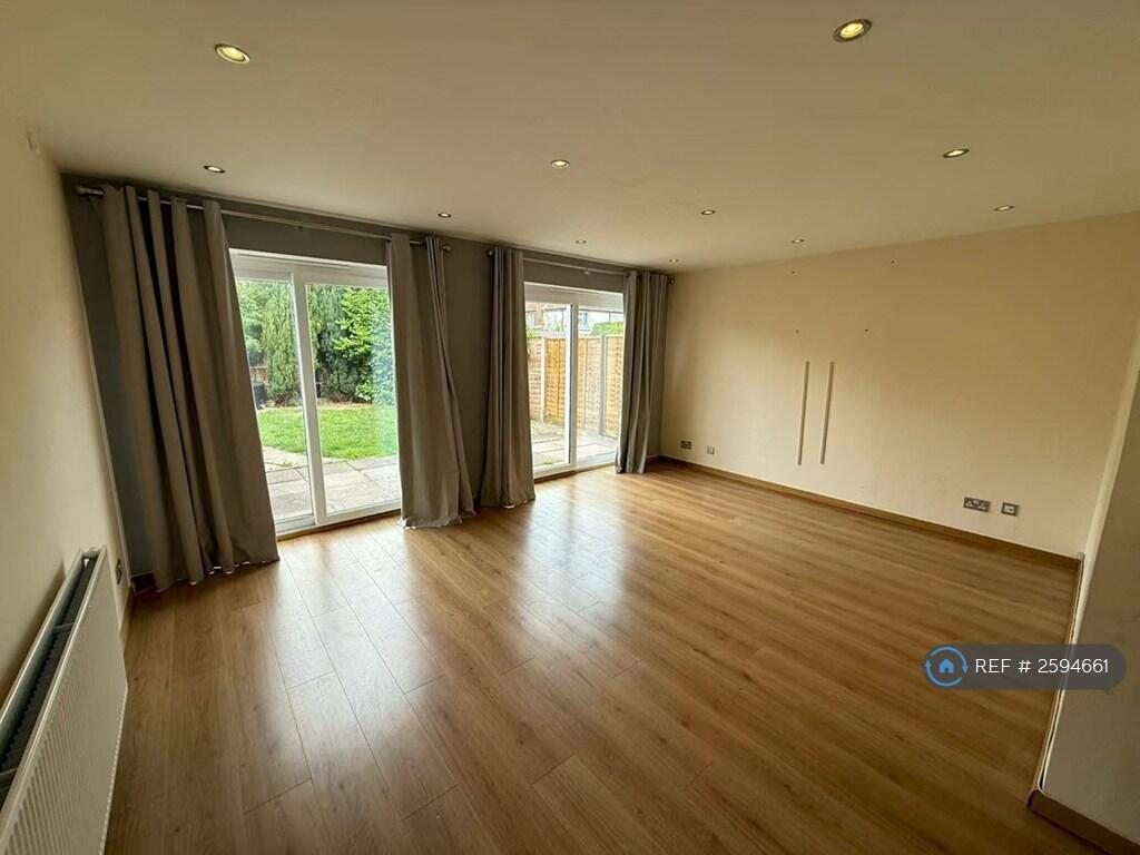 Additional image 4 of Grange Farm Drive, Birmingham, B38