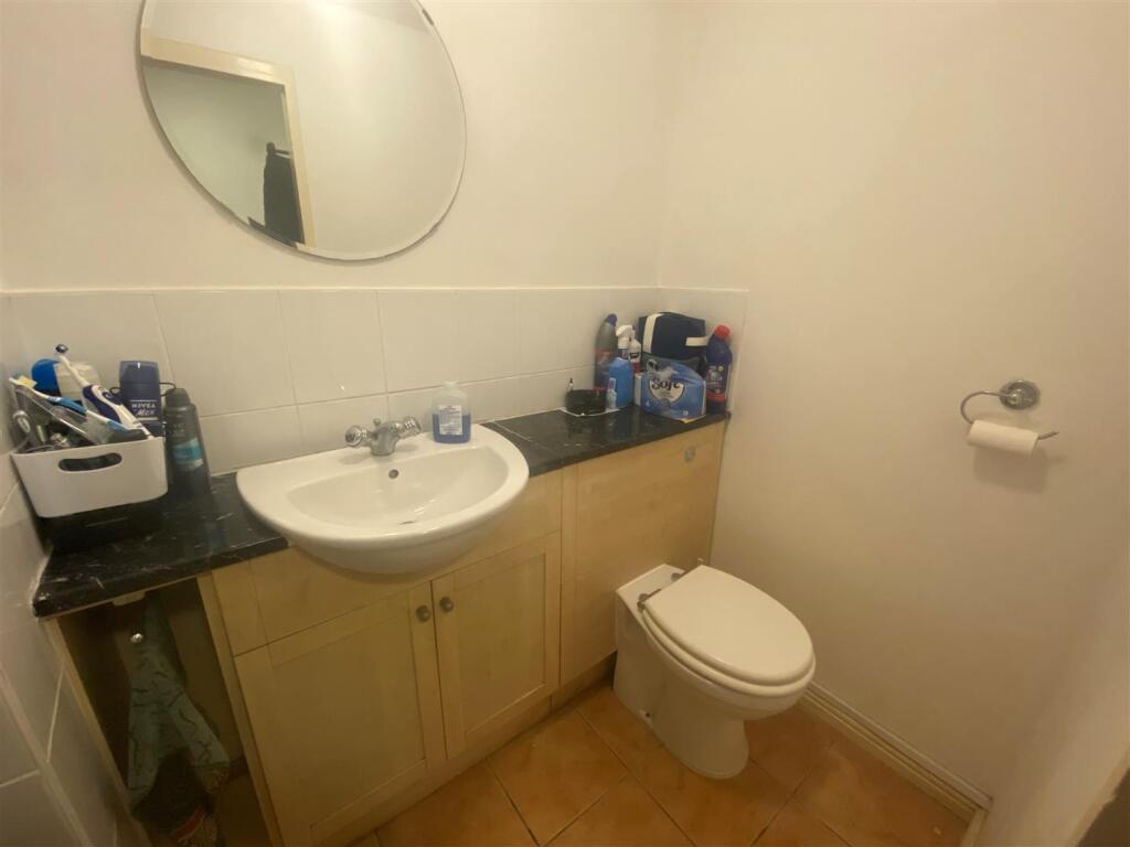 Additional image 5 of Newhall Farm Close, Sutton Coldfield, West Midlands