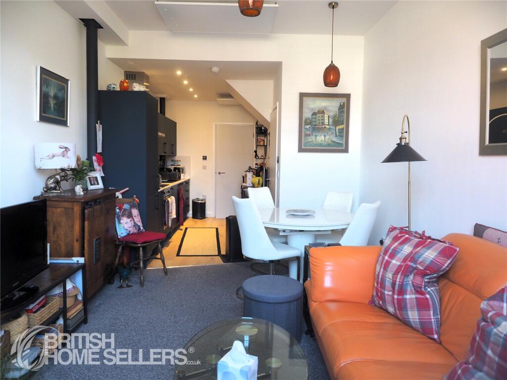 Additional image 7 of Tolson Court, Fazeley, Tamworth, Staffordshire, B78