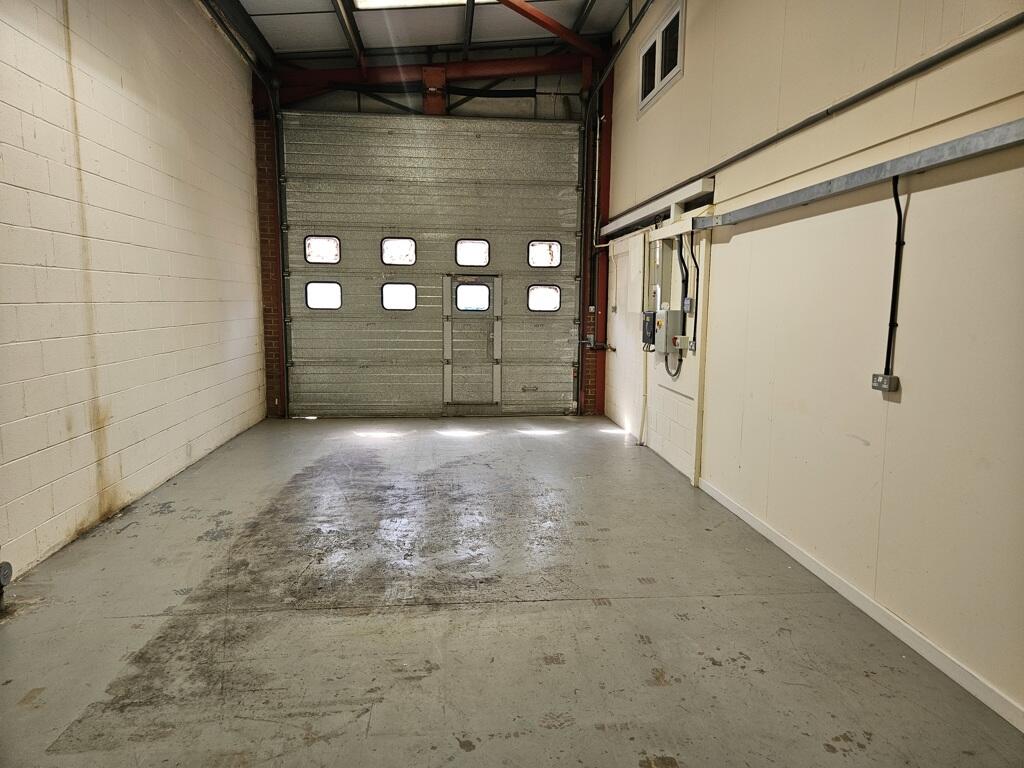 Additional image 12 of Unit 17, Aston Fields Industrial Estate, Aston Road, Bromsgrove, Worcestershire, B60