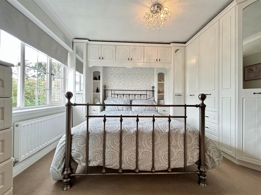 Additional image 16 of Ross, Rowley Regis