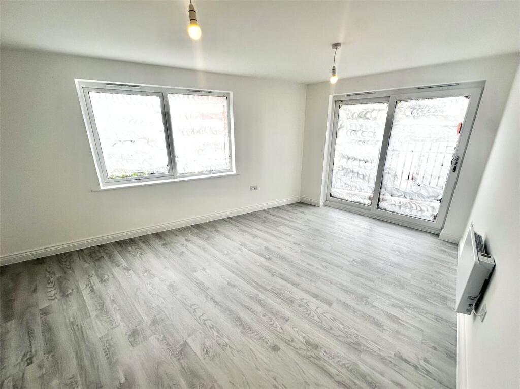 Additional image 11 of The Woodlands, Oldbury, West Midlands, B68