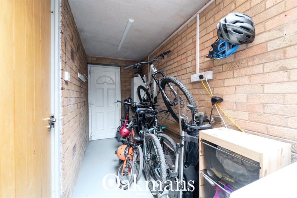 Additional image 23 of Meadow Road, Wythall, Birmingham, Worcestershire, B47