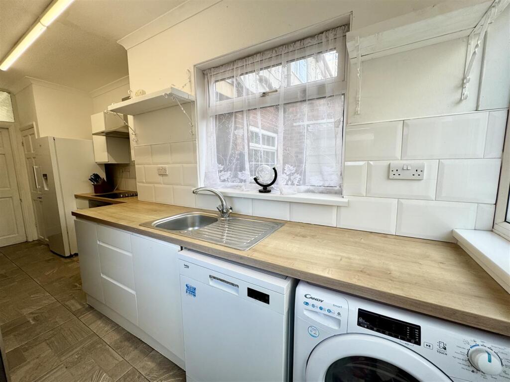 Additional image 8 of Corngreaves Road, Cradley Heath