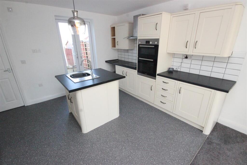 Additional image 3 of Aston Road, Tividale, Oldbury