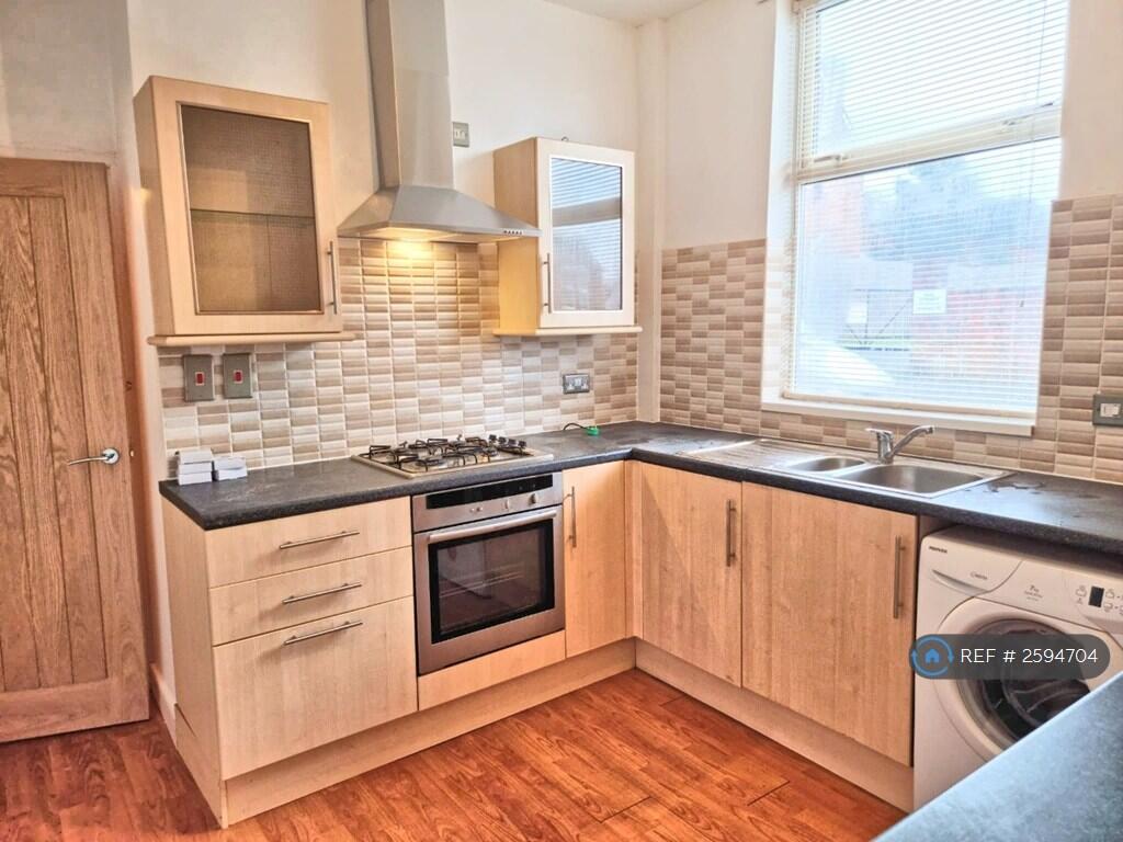 Additional image 17 of Vicarage Road, Smethwick, B67