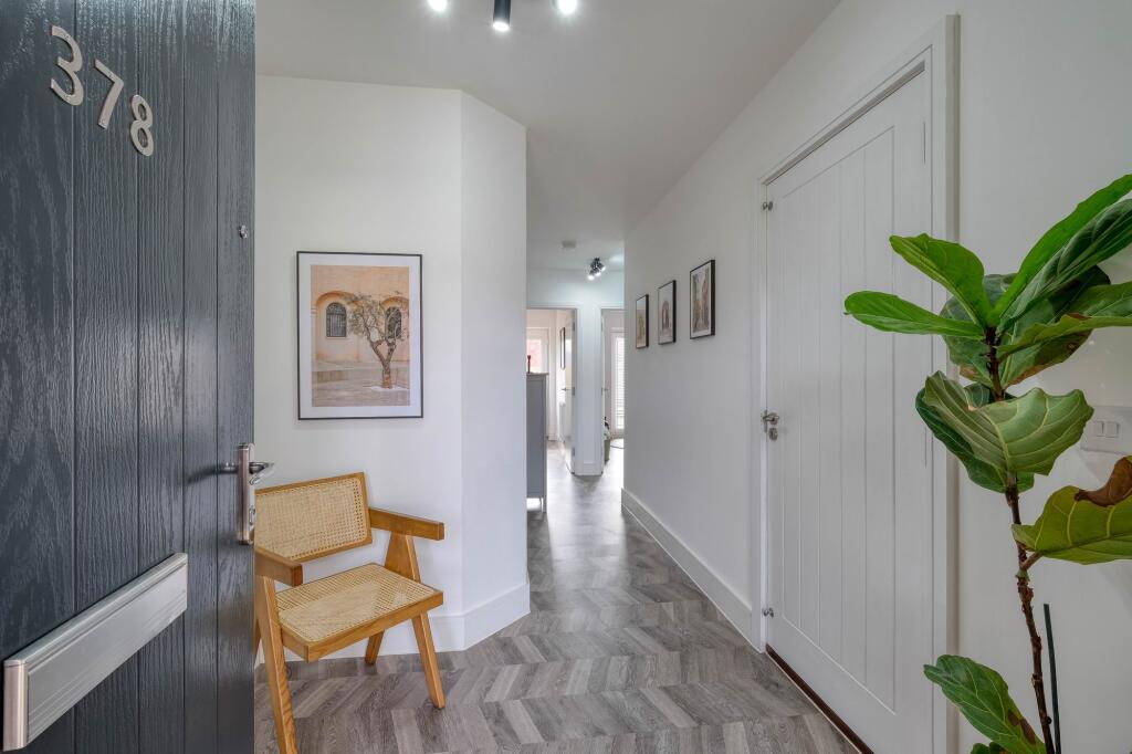 Additional image 5 of Groveley Lane, Cofton Hackett, B45