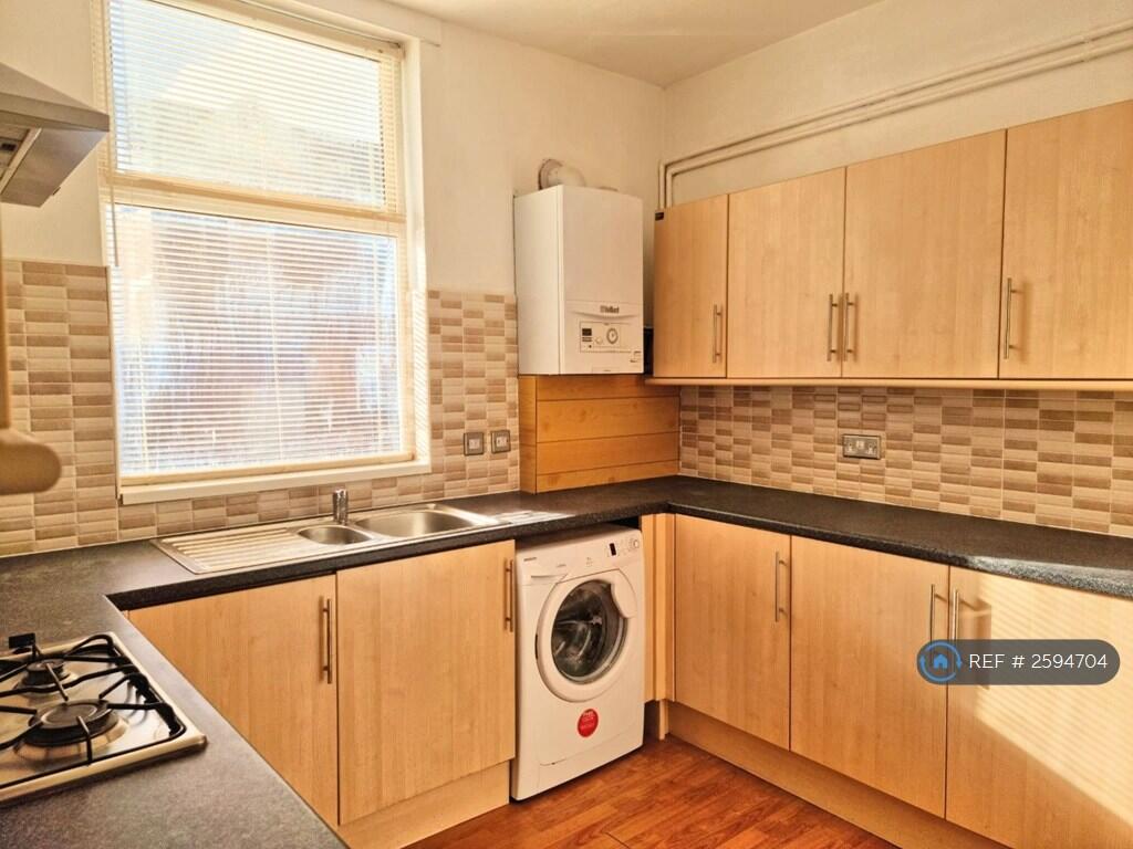 Additional image 29 of Vicarage Road, Smethwick, B67