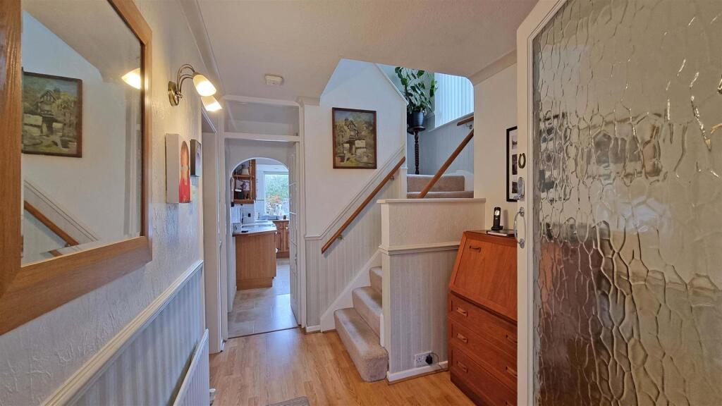 Additional image 11 of May Lane, Hollywood