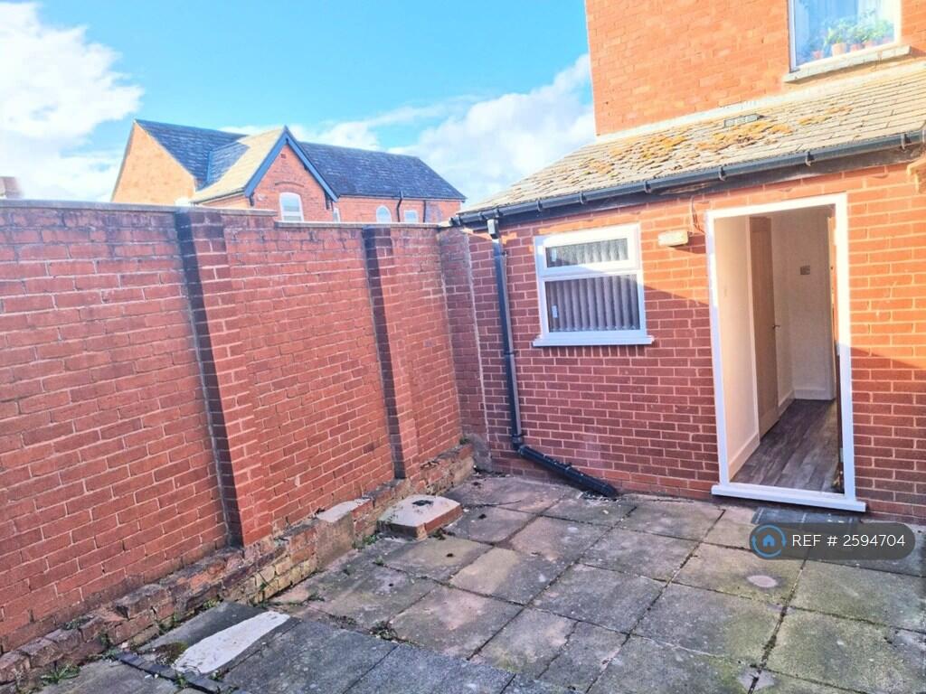 Additional image 30 of Vicarage Road, Smethwick, B67