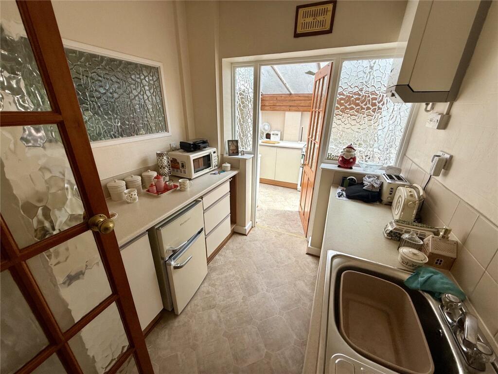 Additional image 5 of Heathland Avenue, Birmingham, West Midlands, B34