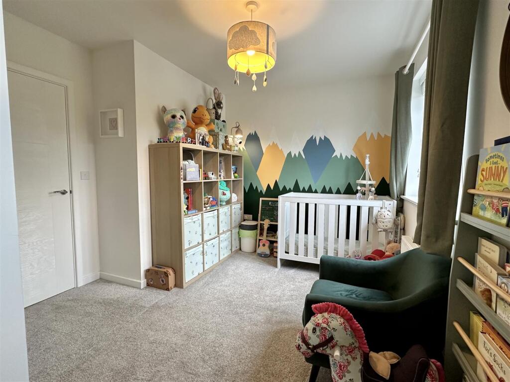 Additional image 23 of Mayors Drive, Alcester