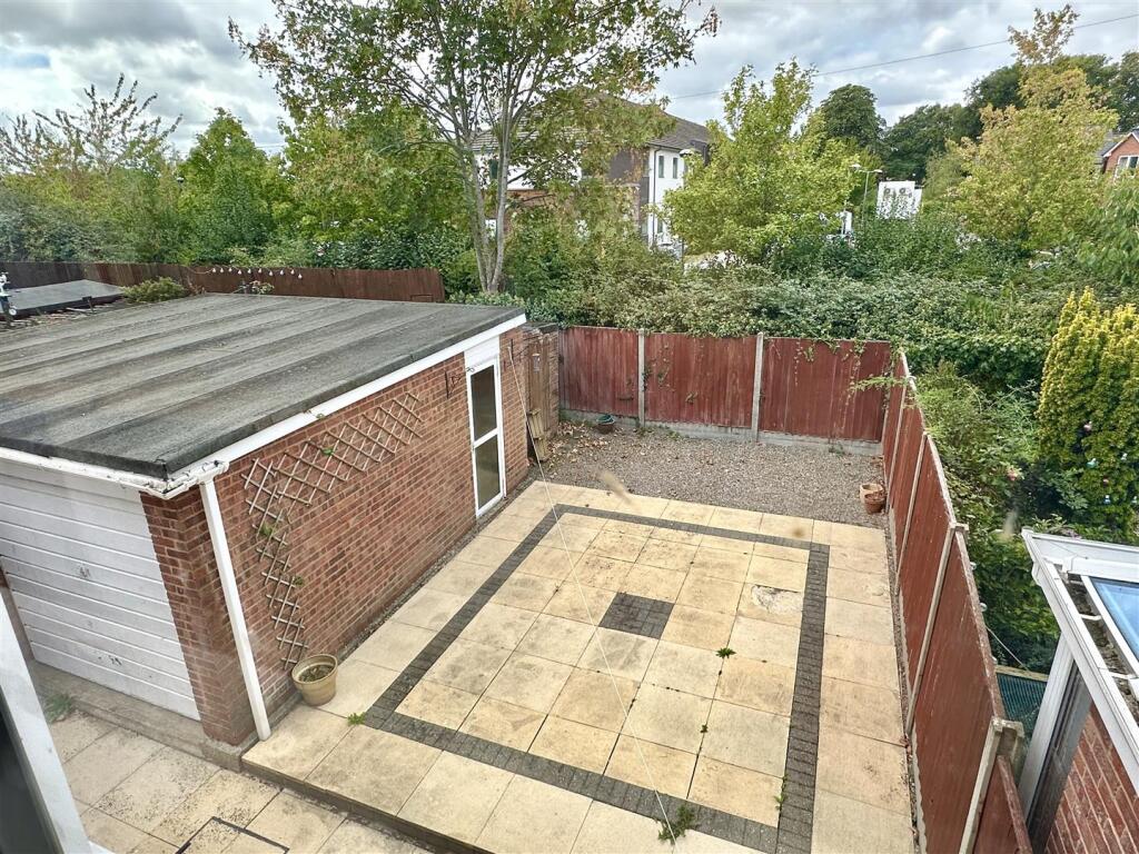 Additional image 24 of Fairwater Crescent, Alcester