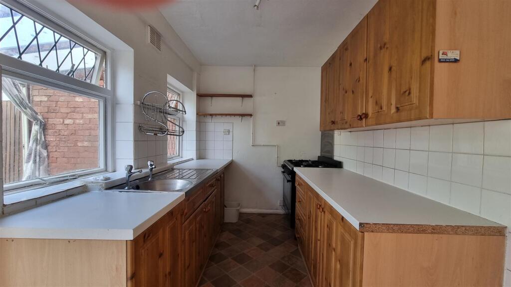 Additional image 10 of Simms Lane, Hollywood