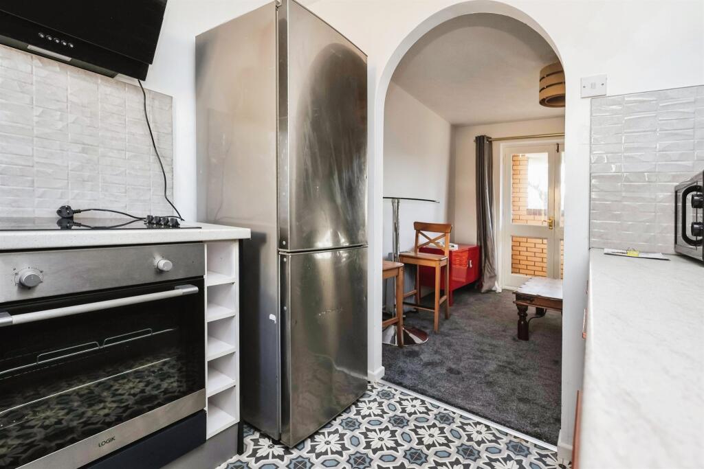 Additional image 16 of The Moorings, Oldbury