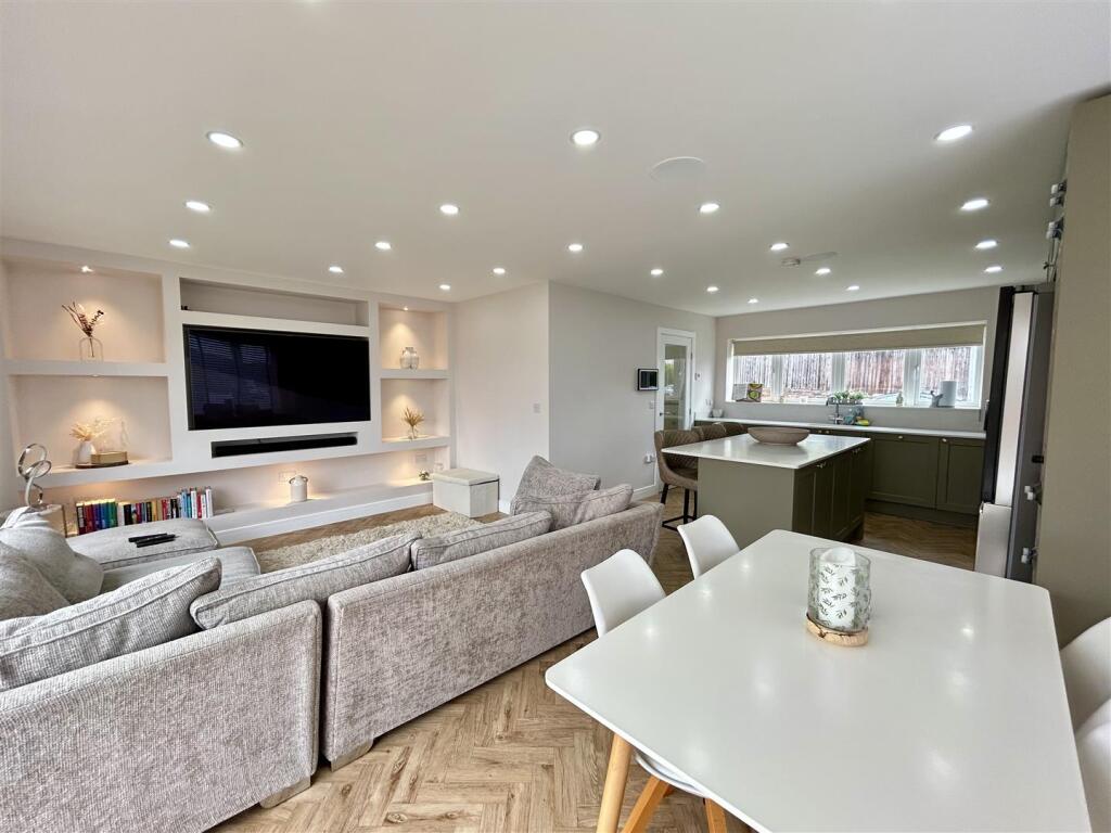 Additional image 2 of Kenilworth Road, Oldbury