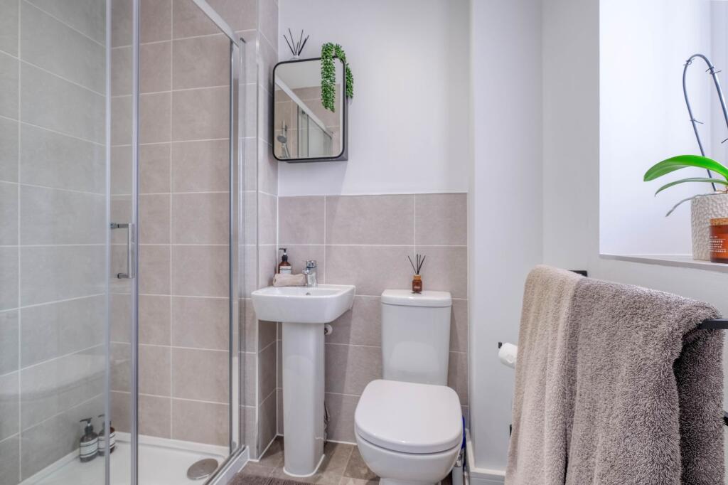 Additional image 21 of Groveley Lane, Cofton Hackett, B45