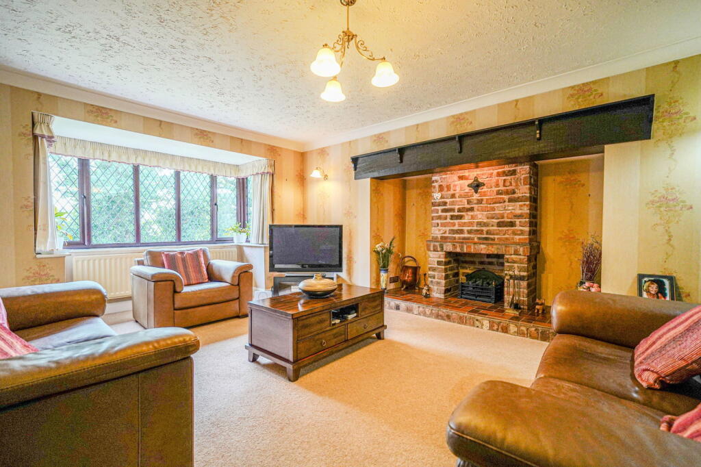 Additional image 26 of Houndsfield Lane, Wythall