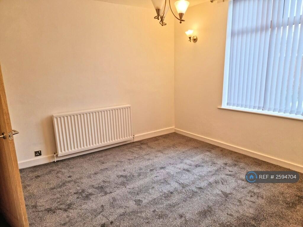 Additional image 24 of Vicarage Road, Smethwick, B67