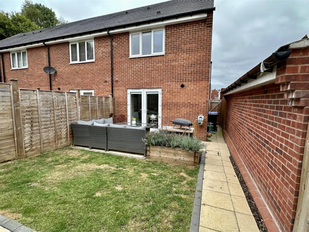 Additional image 14 of Mayors Drive, Alcester