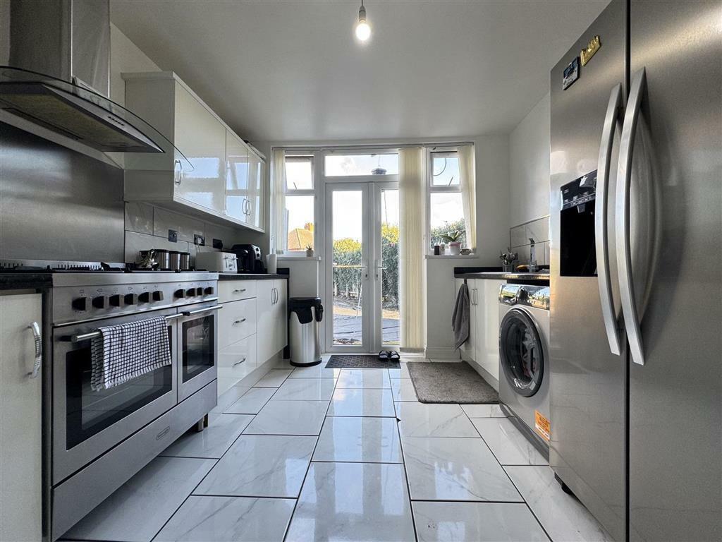 Additional image 10 of Cliveden Avenue, Great Barr, Birmingham