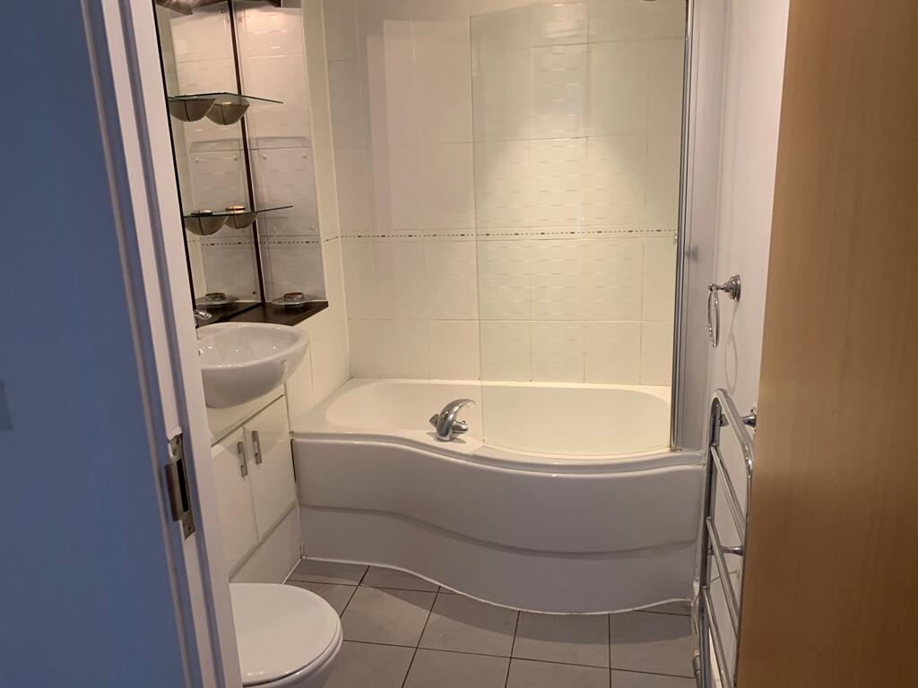 Additional image 8 of Large Masshouse 2 Double Bedrooms, 8TH Floor With Balcony & Parking