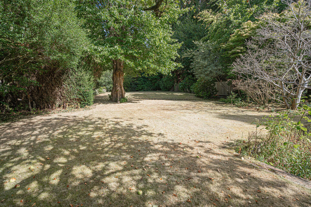 Additional image 18 of Wentworth Road, Four Oaks Estate