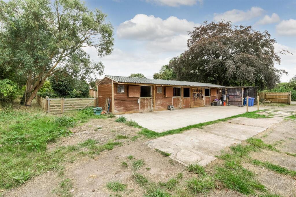 Additional image 9 of 19 Cottage Lane, Coleshill, B46