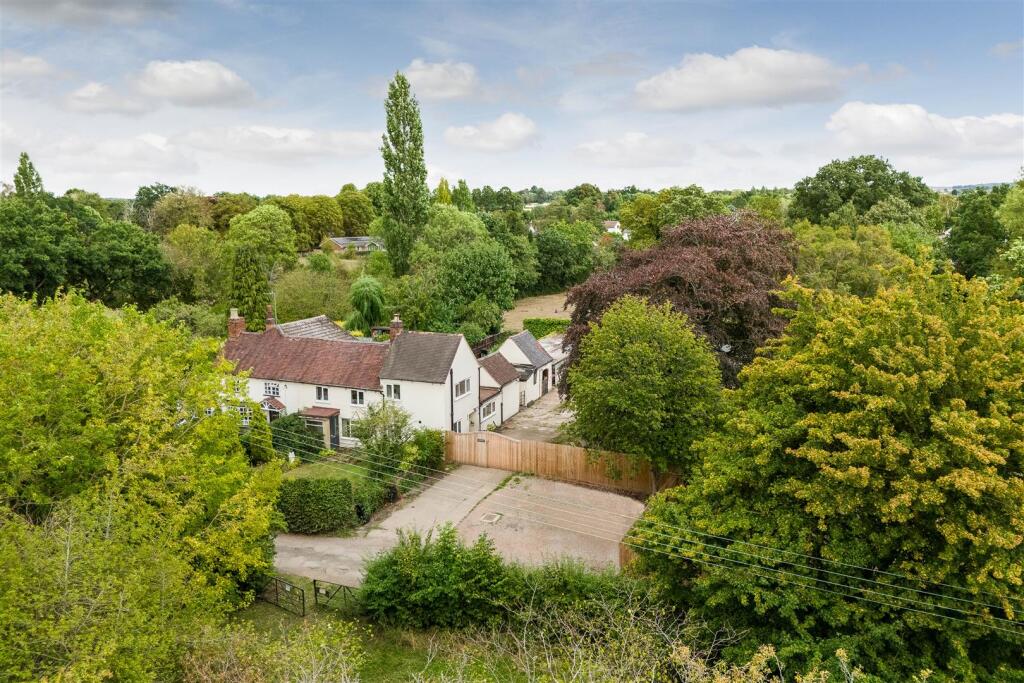 Property image for 19 Cottage Lane, Coleshill, B46