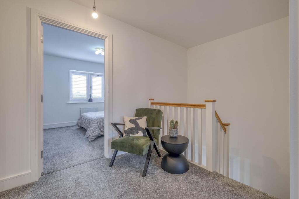 Additional image 24 of Groveley Lane, Cofton Hackett, B45