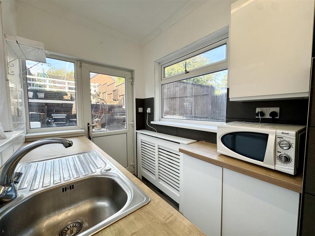 Additional image 11 of Corngreaves Road, Cradley Heath