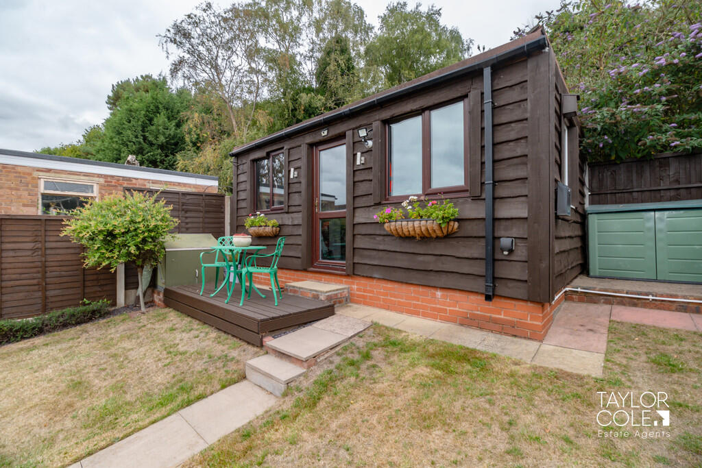 Additional image 28 of Watling Street, Hints