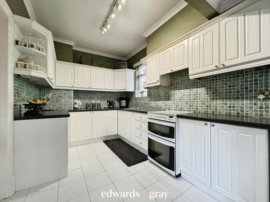 Additional image 7 of Coleshill Heath Road, Marston Green, B37 7HY