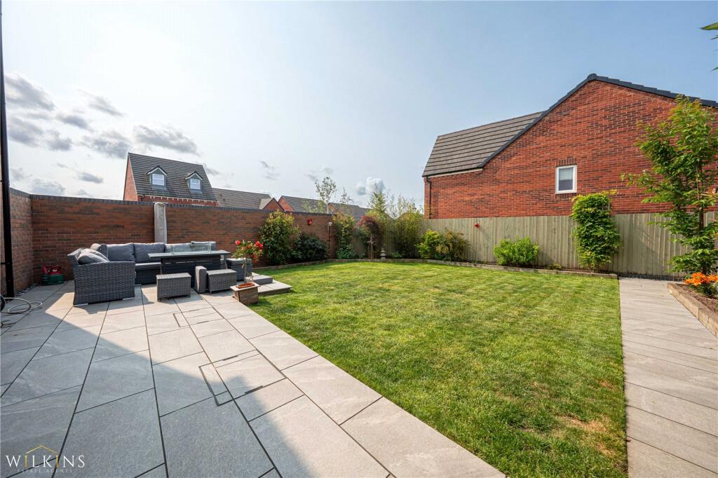 Additional image 37 of Meadow Way, Tamworth, Staffordshire, B79