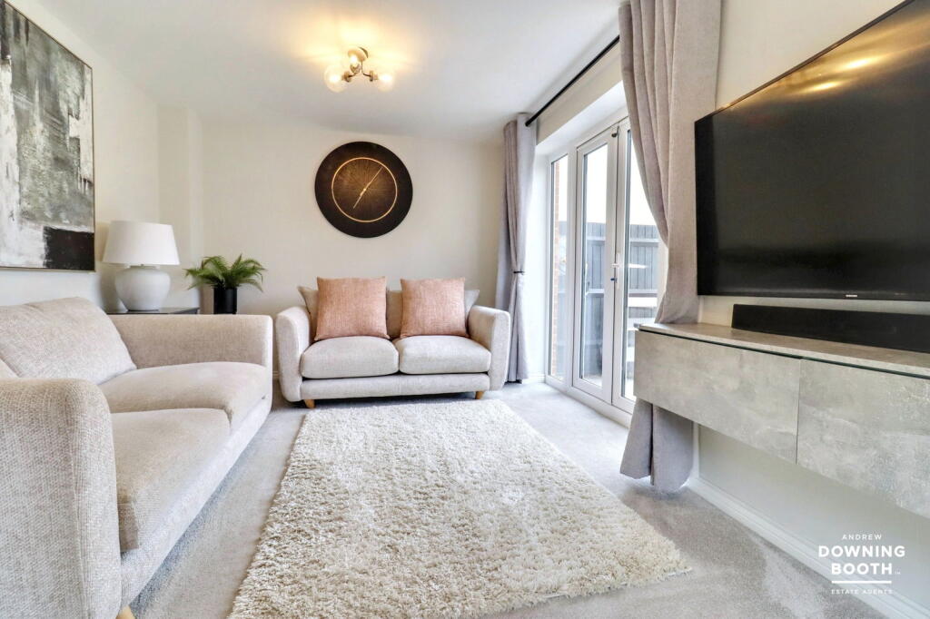Additional image 6 of Carter Close, Tamworth, B79 8UE - Beautifully Presented Detached Home