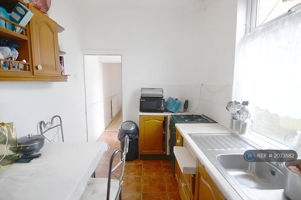 Additional image 5 of Poplar Road, Bearwood, B66