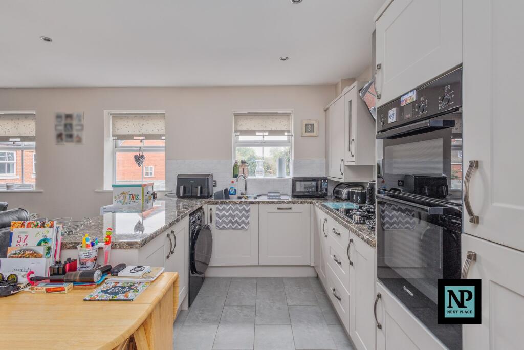 Additional image 7 of Paddock Close, Wilnecote, B77