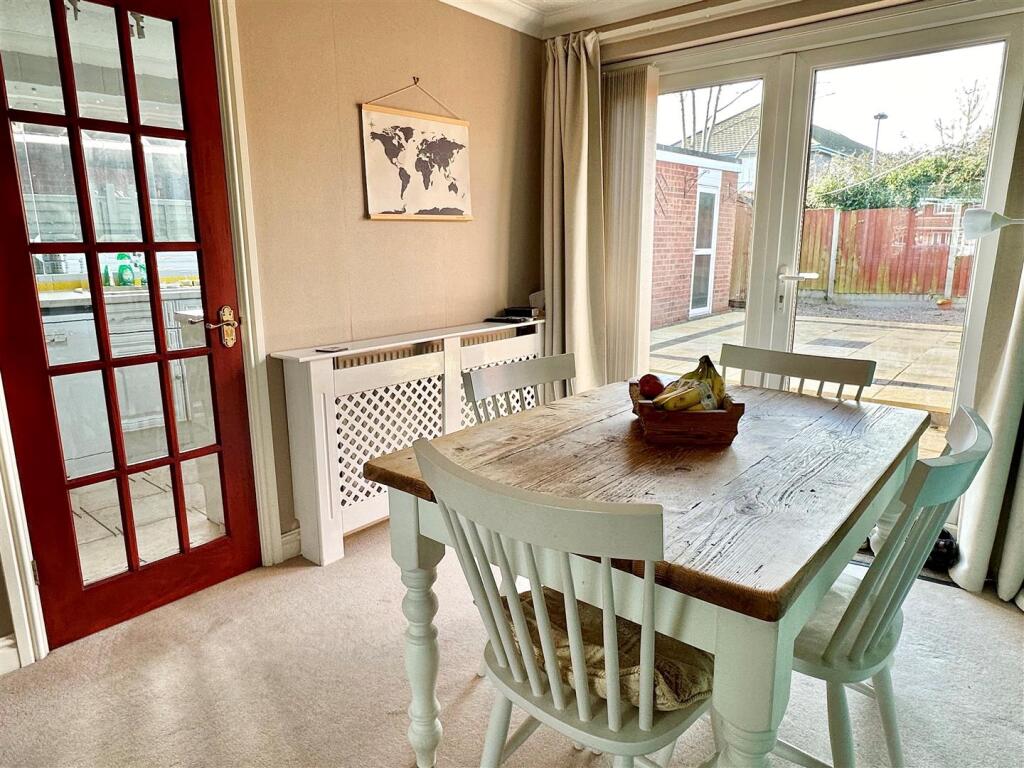 Additional image 9 of Fairwater Crescent, Alcester