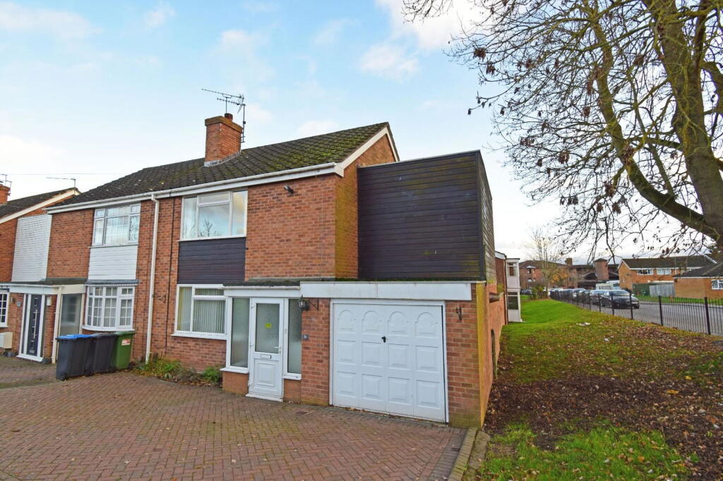 Property image for 31 Eldorado Close, Studley, Warwickshire, B80 7HP