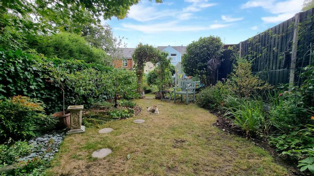 Additional image 15 of May Lane, Hollywood