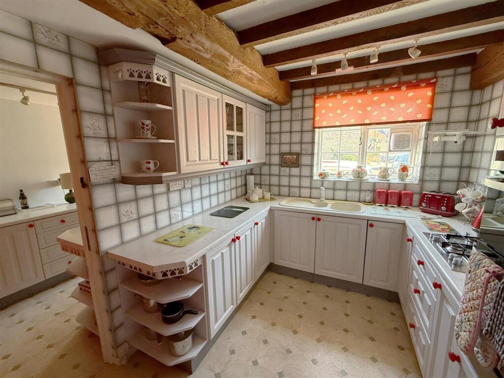 Additional image 4 of Saxonfields, Bidford-On-Avon, Alcester